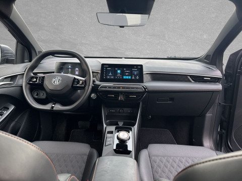 MG MG3 Hybrid+ - MG3 Hybrid+ Luxury / 360&deg;Kamera / Sitzheizung / Lenkrad beheizbar