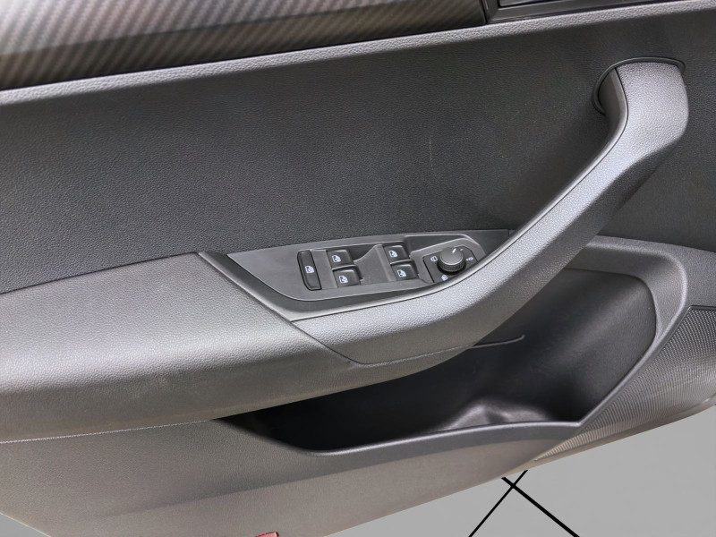 Bild 9: Škoda Karoq 2.0 TSI DSG 4x4 SPORTLINE MATRIX PDC SITZHZG KLIMA