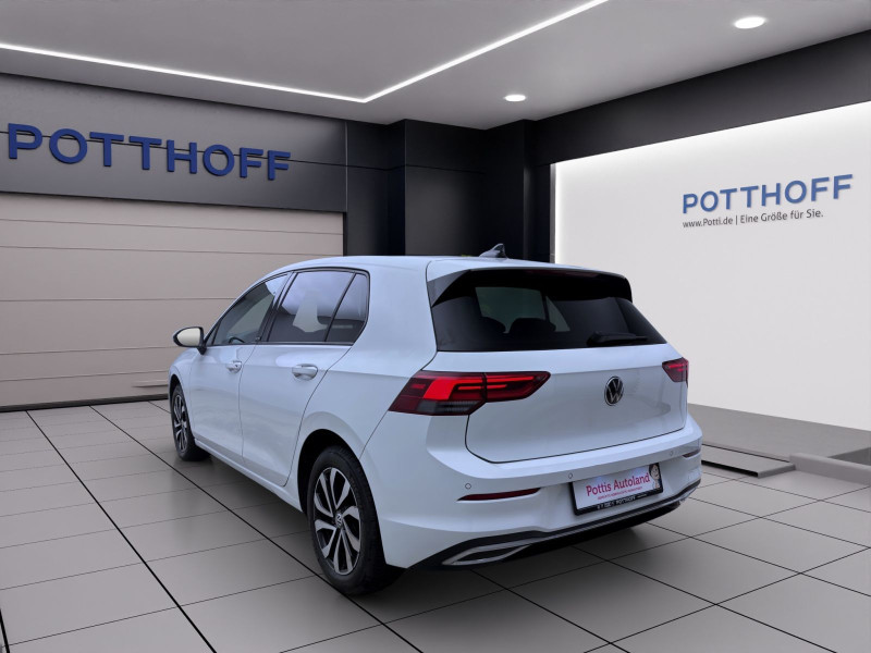 Bild 1: Volkswagen Golf 2.0 TDI DSG ACTIVE AHK KAMERA NAVI SITZHZG
