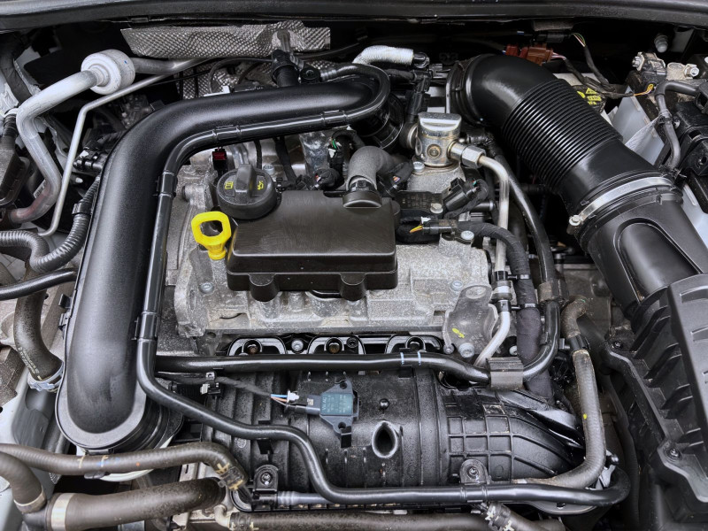 Bild 17: Volkswagen Taigo 1.0 TSI DSG R-LINE AHK NAVI IQ.LIGHT KAMERA