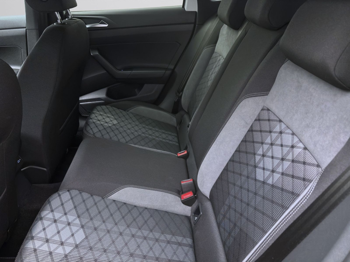 Thumb 14: Volkswagen Taigo 1.0 TSI DSG R-LINE AHK NAVI IQ.LIGHT KAMERA