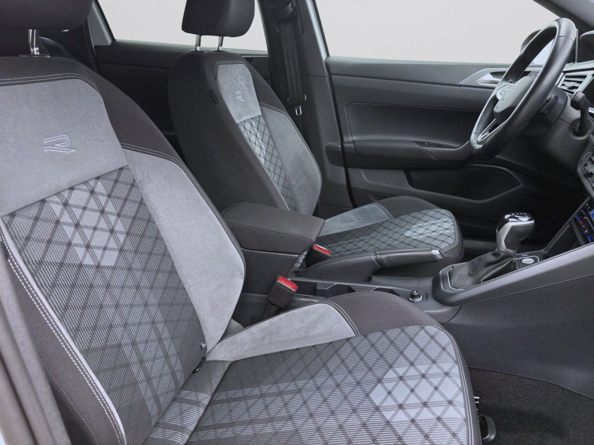 Thumb 15: Volkswagen Taigo 1.0 TSI DSG R-LINE AHK NAVI IQ.LIGHT KAMERA