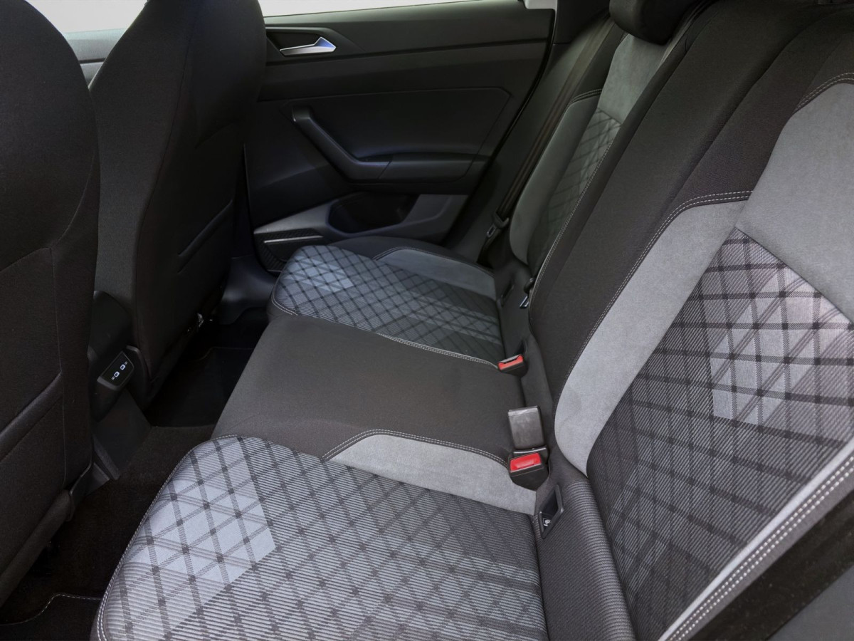 Thumb 14: Volkswagen Taigo 1.5 TSI DSG R-LINE BLACK STYLE NAVI IQ.LIGHT