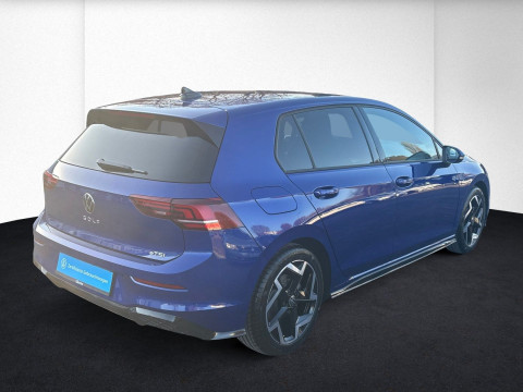 Volkswagen Golf - Golf VIII 1.5 TSI R-Line DSG Kamera+ACC+LED+Harman+PDC