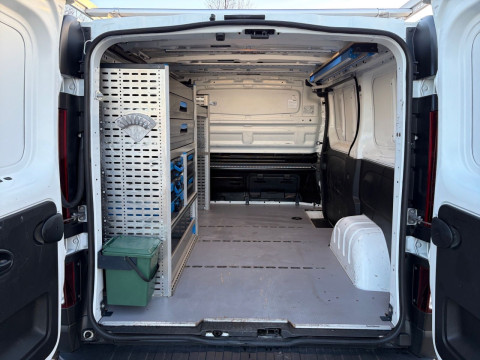 Ansicht 9 - Gebrauchtwagen Fahrzeug, Modell NV300 der Marke Nissan von Verkäufer Autozentrum Walter GmbH & Co. KG