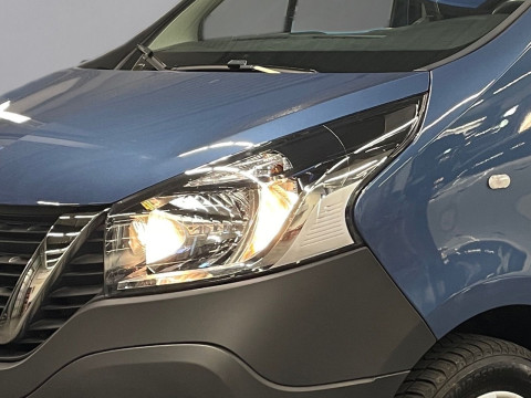 Ansicht 7 - Gebrauchtwagen Fahrzeug, Modell NV300 der Marke Nissan von Verkäufer Autozentrum Walter GmbH & Co. KG