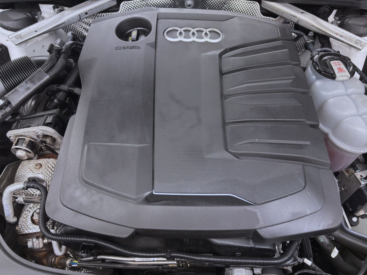 Thumb 16: Audi A4 Avant 30 TDI ADVANCED STDHZG KAMERA NAVI+ PDC