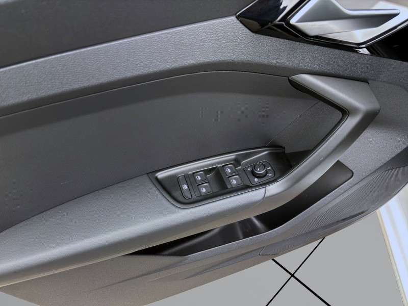 Bild 9: Audi A1 Sportback 25 TFSI ADVANCED VIRTUAL PDC KLIMA SITZHZG