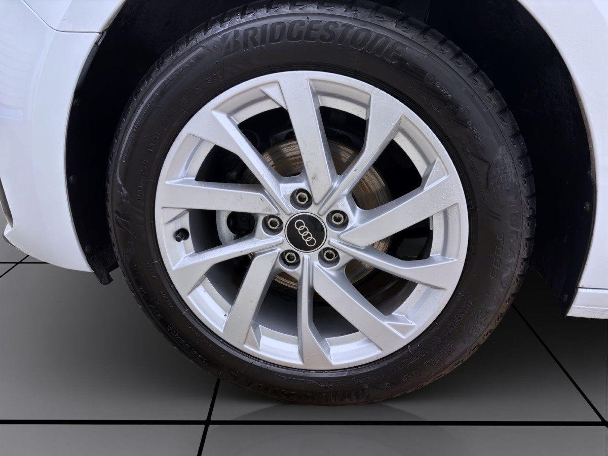 Thumb 7: Audi A1 Sportback 25 TFSI ADVANCED VIRTUAL PDC KLIMA SITZHZG