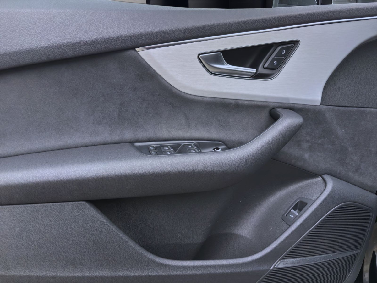 Thumb 9: Audi Q7 55 TFSI Q S LINE PANO AHK KAMERA B&O LM20