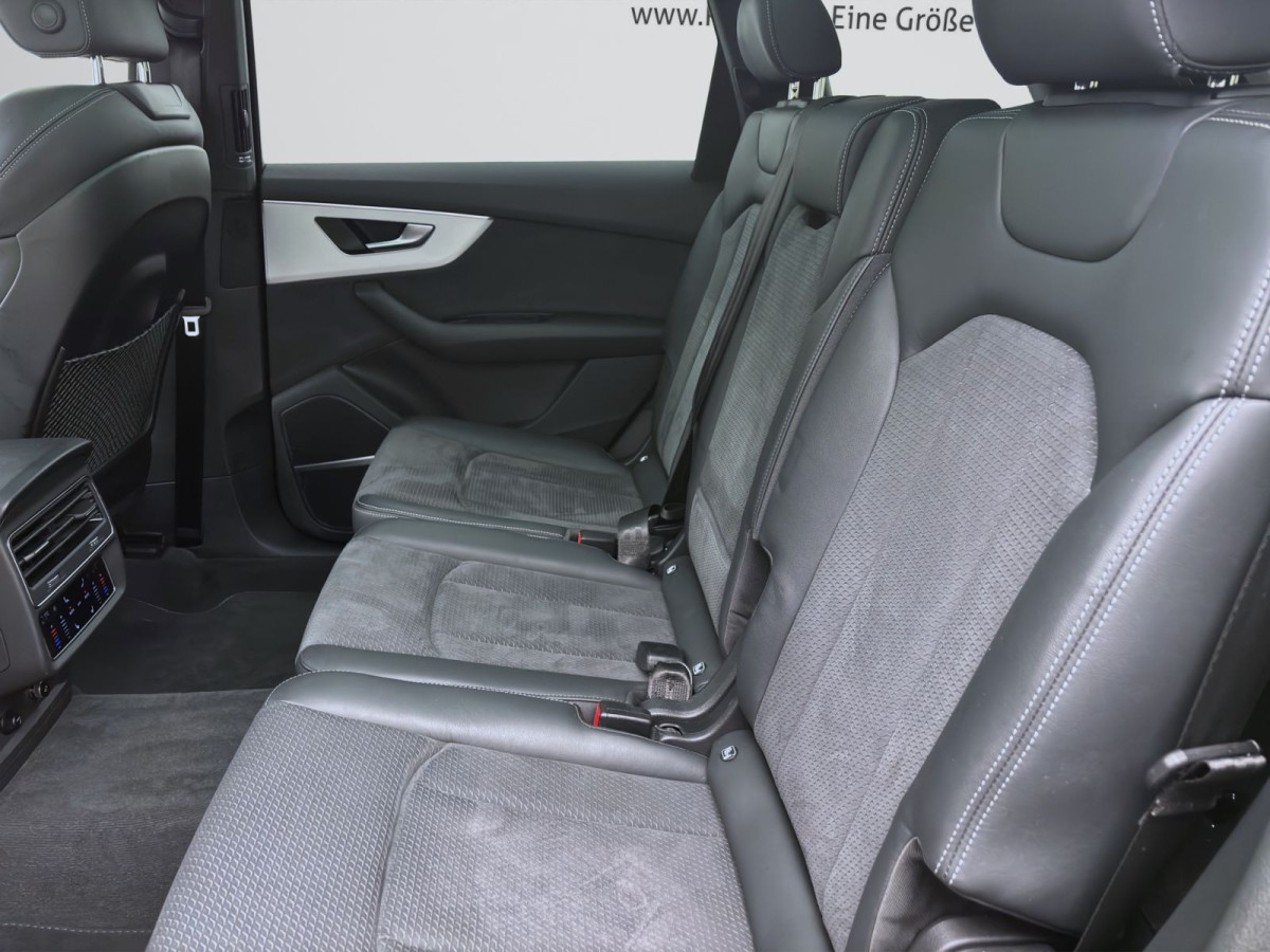 Thumb 14: Audi Q7 55 TFSI Q S LINE PANO AHK KAMERA B&O LM20