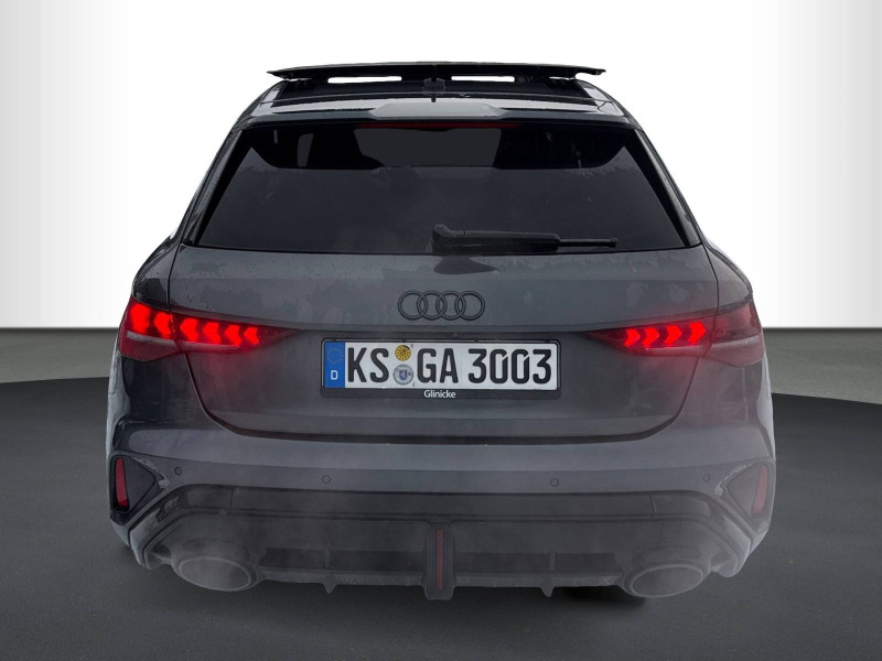 Audi - RS 3 Sportback