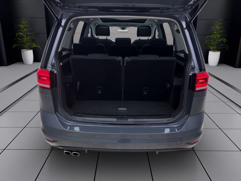 Bild 3: Volkswagen Touran 2.0 TDI DSG HIGHLINE PANO STDHZG AHK NAVI