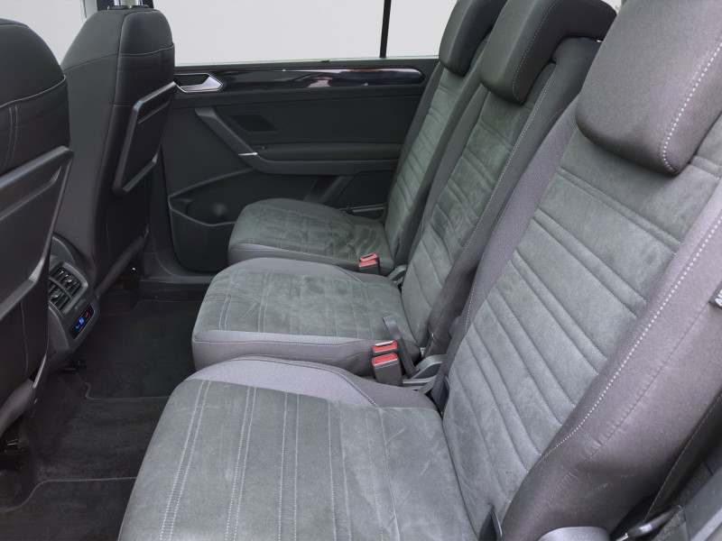 Bild 14: Volkswagen Touran 2.0 TDI DSG HIGHLINE PANO STDHZG AHK NAVI