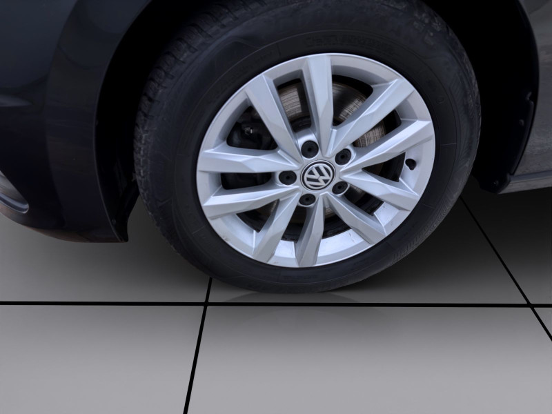 Bild 7: Volkswagen Touran 2.0 TDI DSG COMFORTLINE PANO AHK NAVI KAMERA