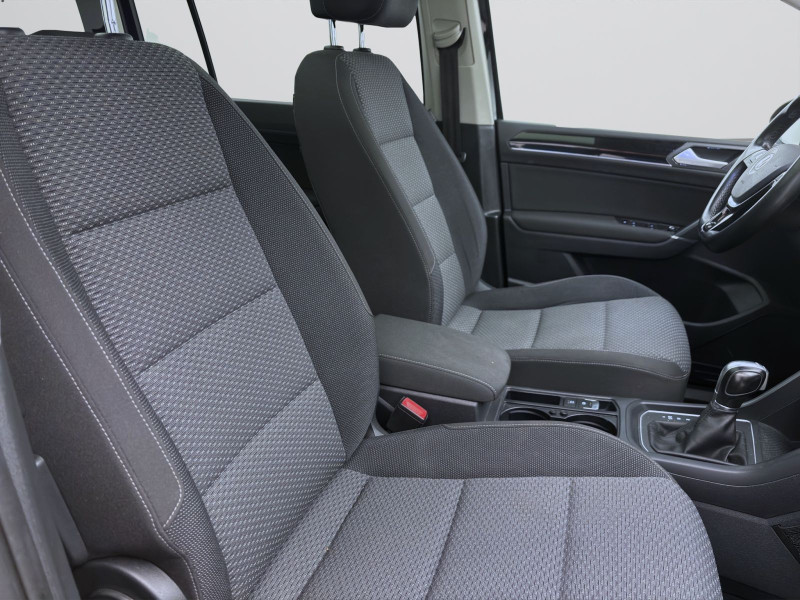 Bild 15: Volkswagen Touran 2.0 TDI DSG COMFORTLINE PANO AHK NAVI KAMERA