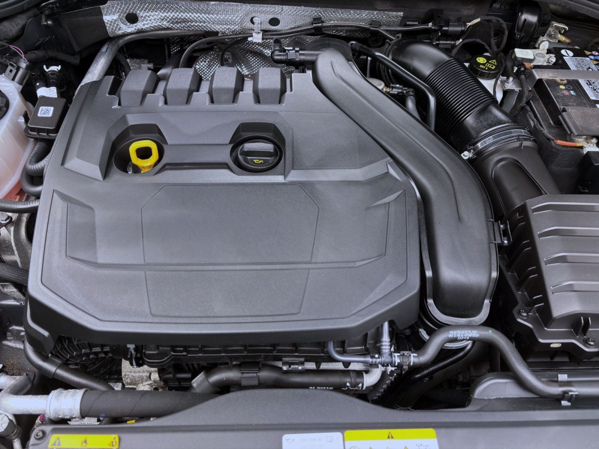 Thumb 17: Volkswagen Golf Variant 1.5 eTSI DSG LIFE NAVI ACC LED+ SITZHZG