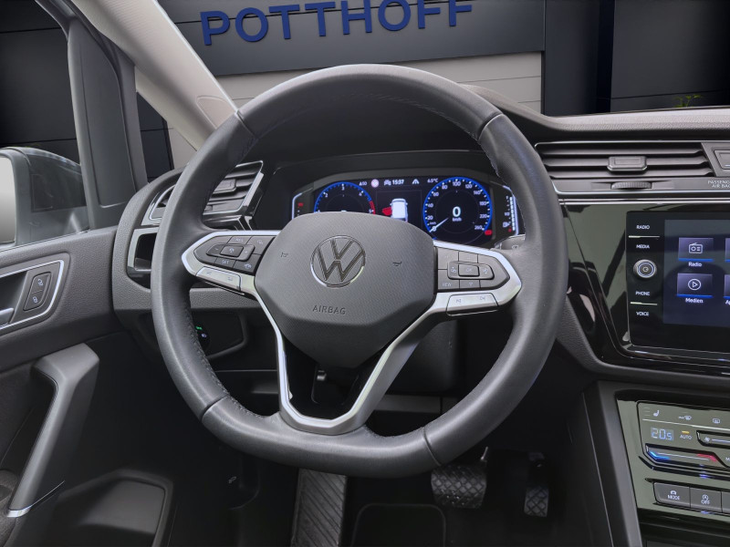Bild 10: Volkswagen Touran 2.0 TDI DSG HIGHLINE PANO STDHZG AHK NAVI