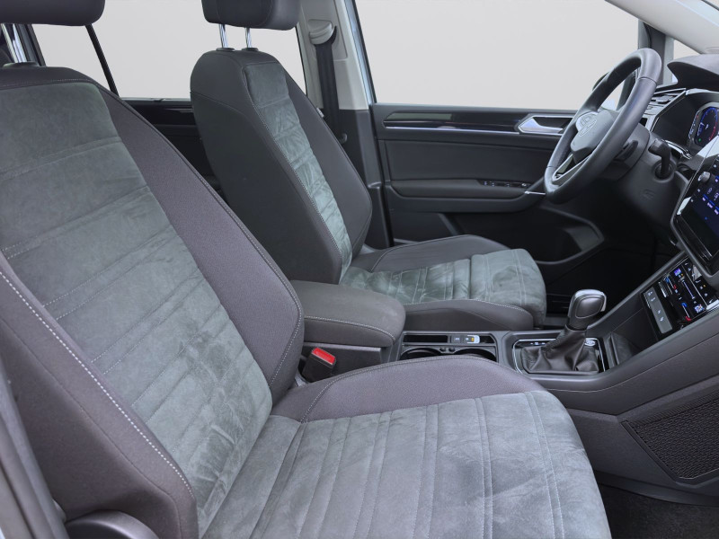 Bild 15: Volkswagen Touran 2.0 TDI DSG HIGHLINE PANO STDHZG AHK NAVI