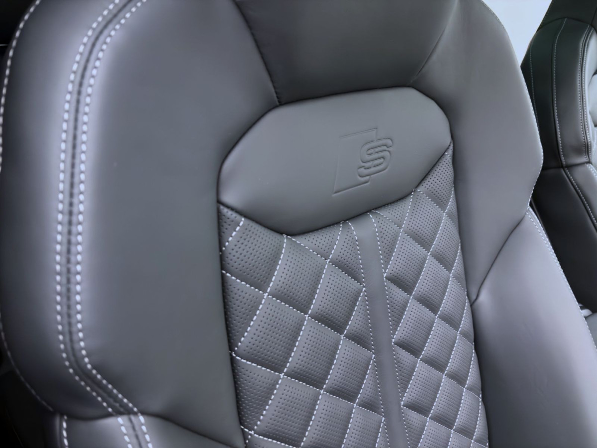 Thumb 17: Audi Q7 SUV TFSI e Q S LINE BUSINESS AHK LM22 PANO WR20