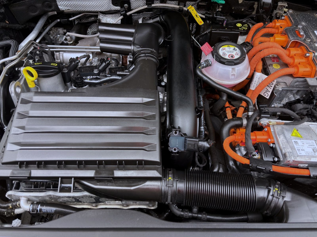 Thumb 16: Audi A3 Sportback 40 TFSIe ADVANCED KLIMA SHZG eKLAPPE LM17