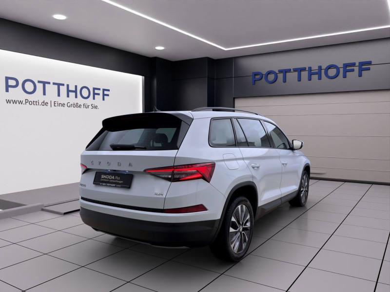 Bild 4: Škoda Kodiaq 2.0 TDI DSG 4x4 TOUR NAVI ACC MATRIX AHK Kamera 7S