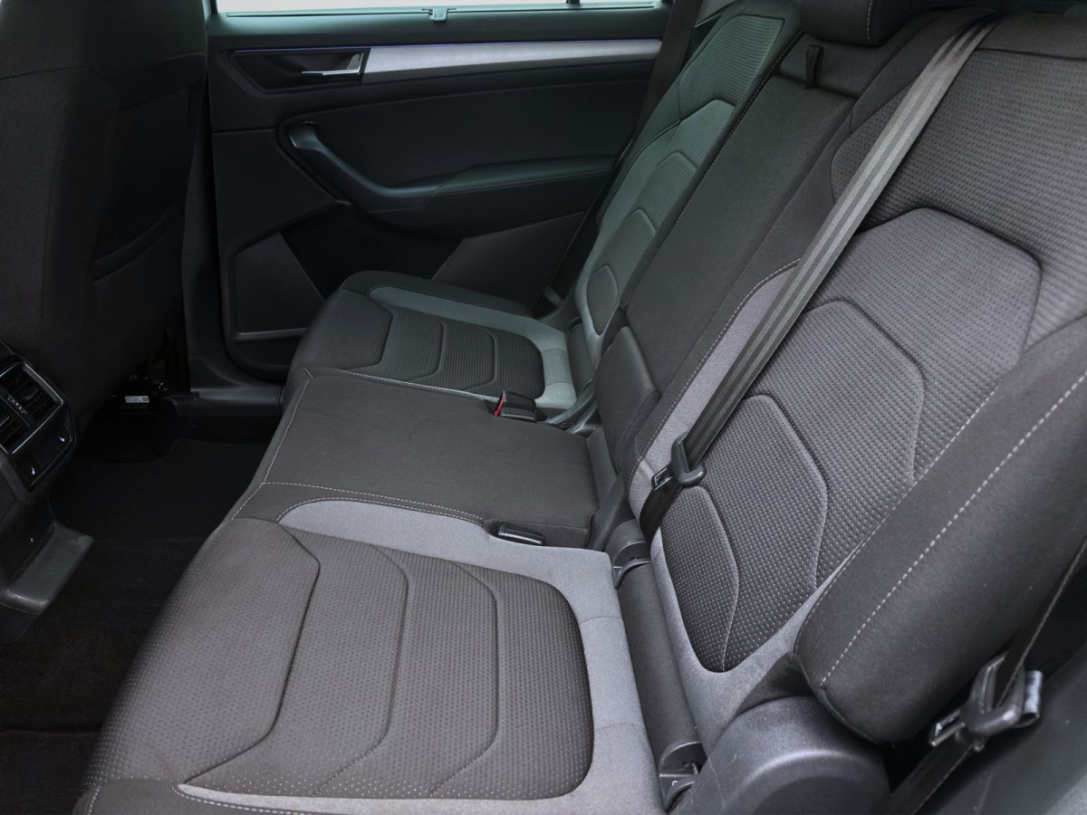 Thumb 14: Škoda Kodiaq 2.0 TDI DSG 4x4 TOUR NAVI ACC MATRIX AHK Kamera 7S