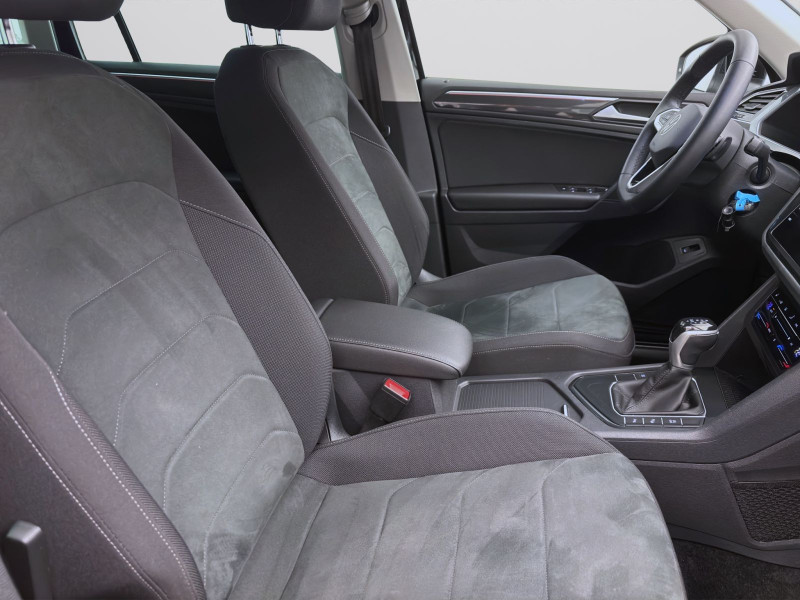Bild 15: Volkswagen Tiguan 1.5 TSI DSG ELEGANCE STDHZG AHK IQ.LIGHT KAMERA