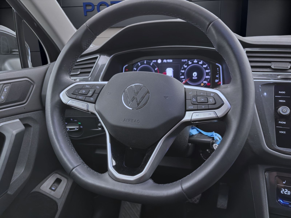 Thumb 10: Volkswagen Tiguan 1.5 TSI DSG ELEGANCE STDHZG AHK IQ.LIGHT KAMERA