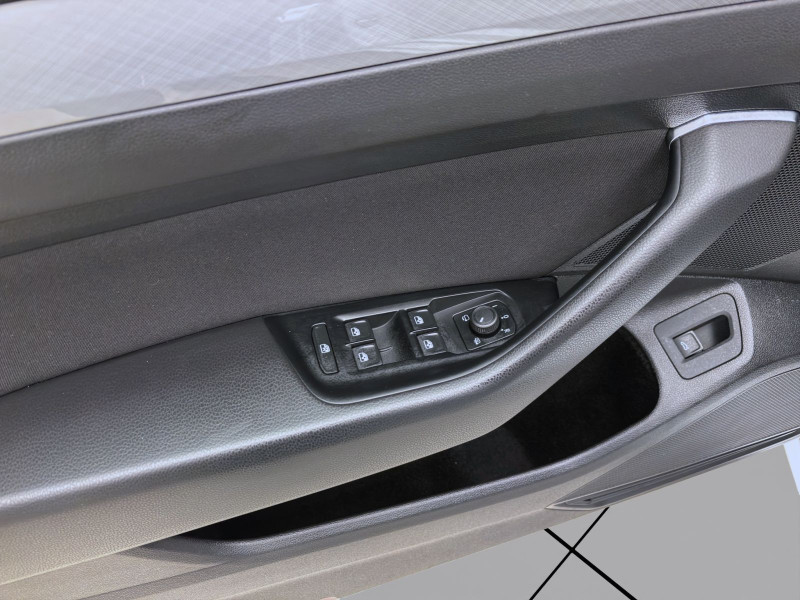 Bild 9: Volkswagen Passat Variant 2.0 TDI DSG BUSINESS AHK NAVI KAMERA PDC