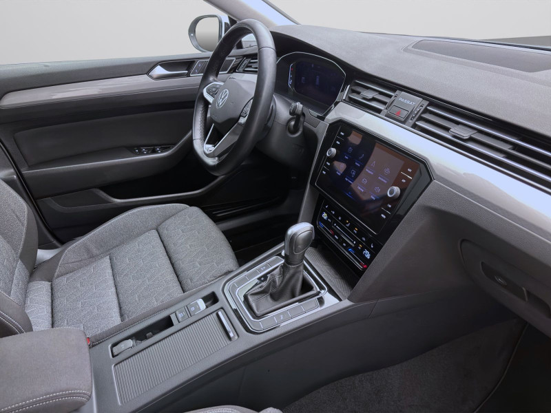 Bild 16: Volkswagen Passat Variant 2.0 TDI DSG BUSINESS AHK NAVI KAMERA PDC