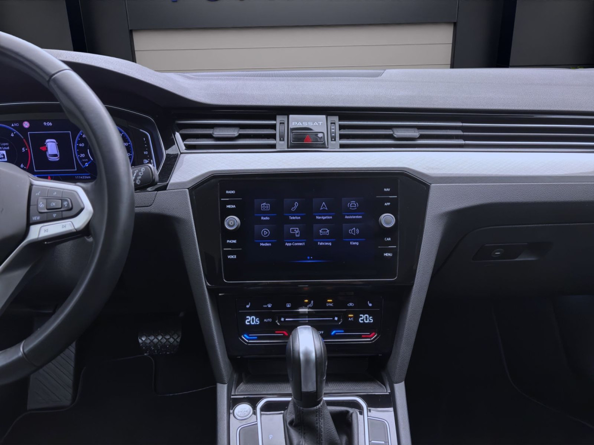 Thumb 13: Volkswagen Passat Variant 2.0 TDI DSG BUSINESS AHK NAVI KAMERA PDC