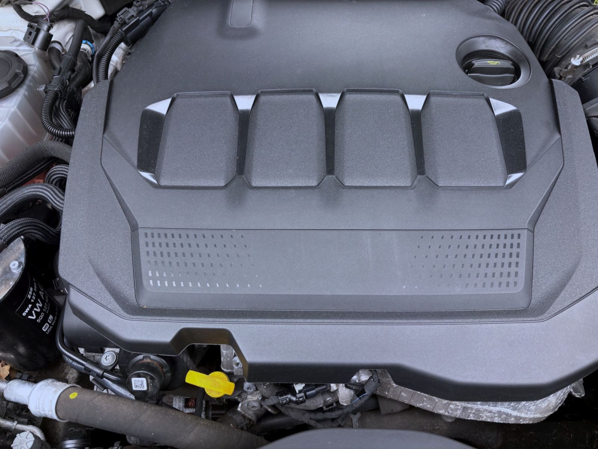 Thumb 17: Volkswagen Passat Variant 2.0 TDI DSG BUSINESS AHK NAVI KAMERA PDC