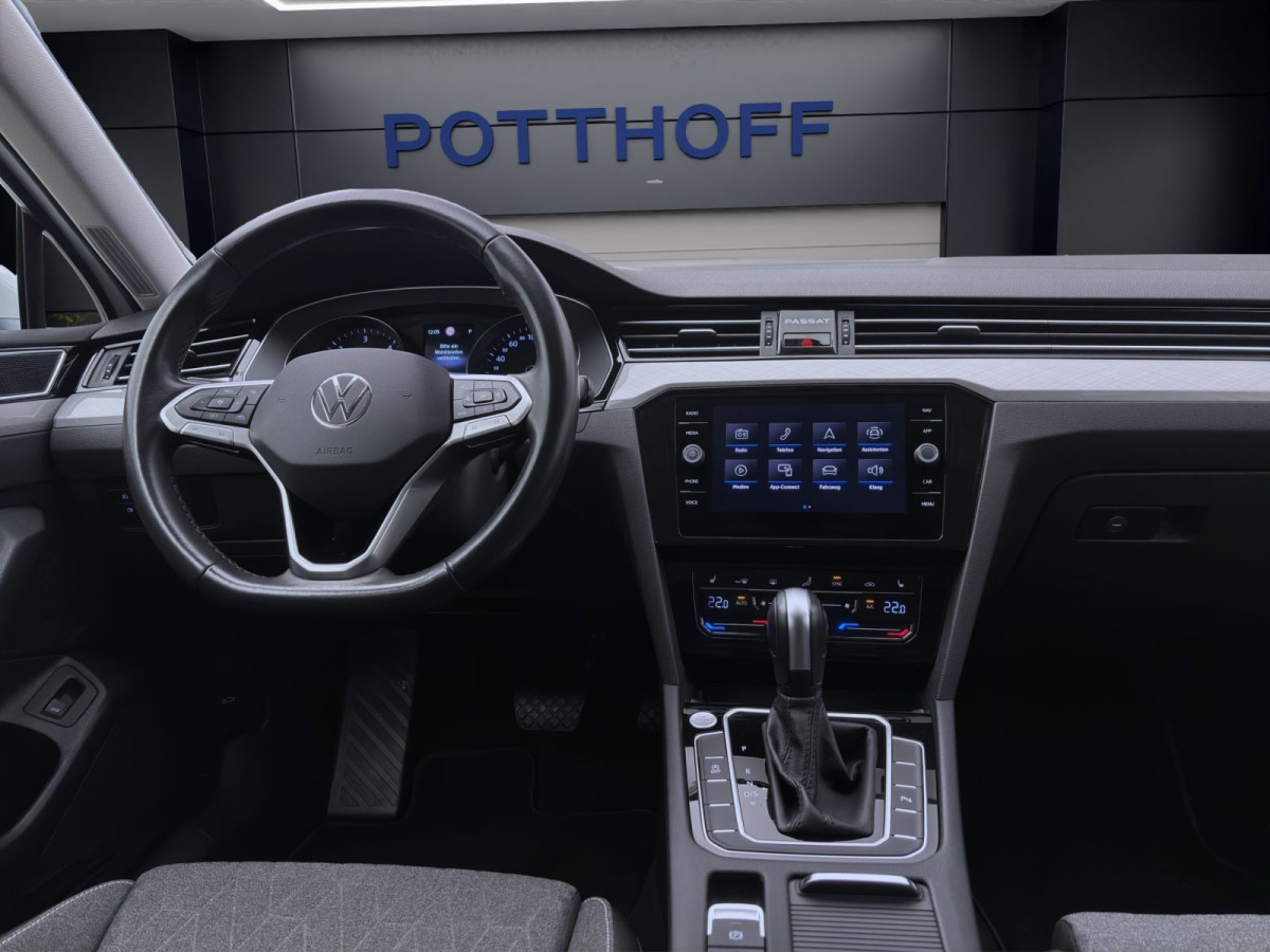Thumb 12: Volkswagen Passat Variant 2.0 TDI DSG BUSINESS NAVI KAMERA SITZHZG PDC