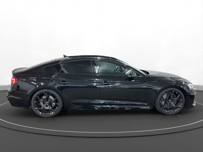 Audi - RS 5 Sportback