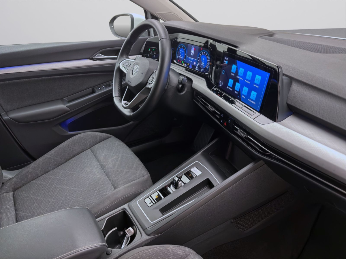 Thumb 16: Volkswagen Golf Variant 2.0 TDI DSG LIFE AHK NAVI KAMERA PDC