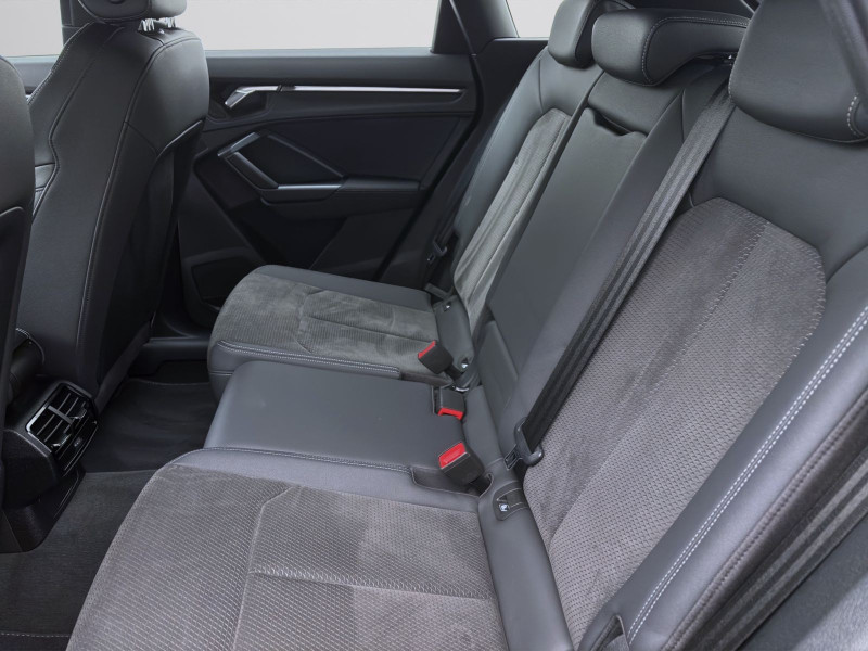 Bild 14: Audi Q3 35 TDI S LINE AHK NAVI KAMERA LED VIRTUAL