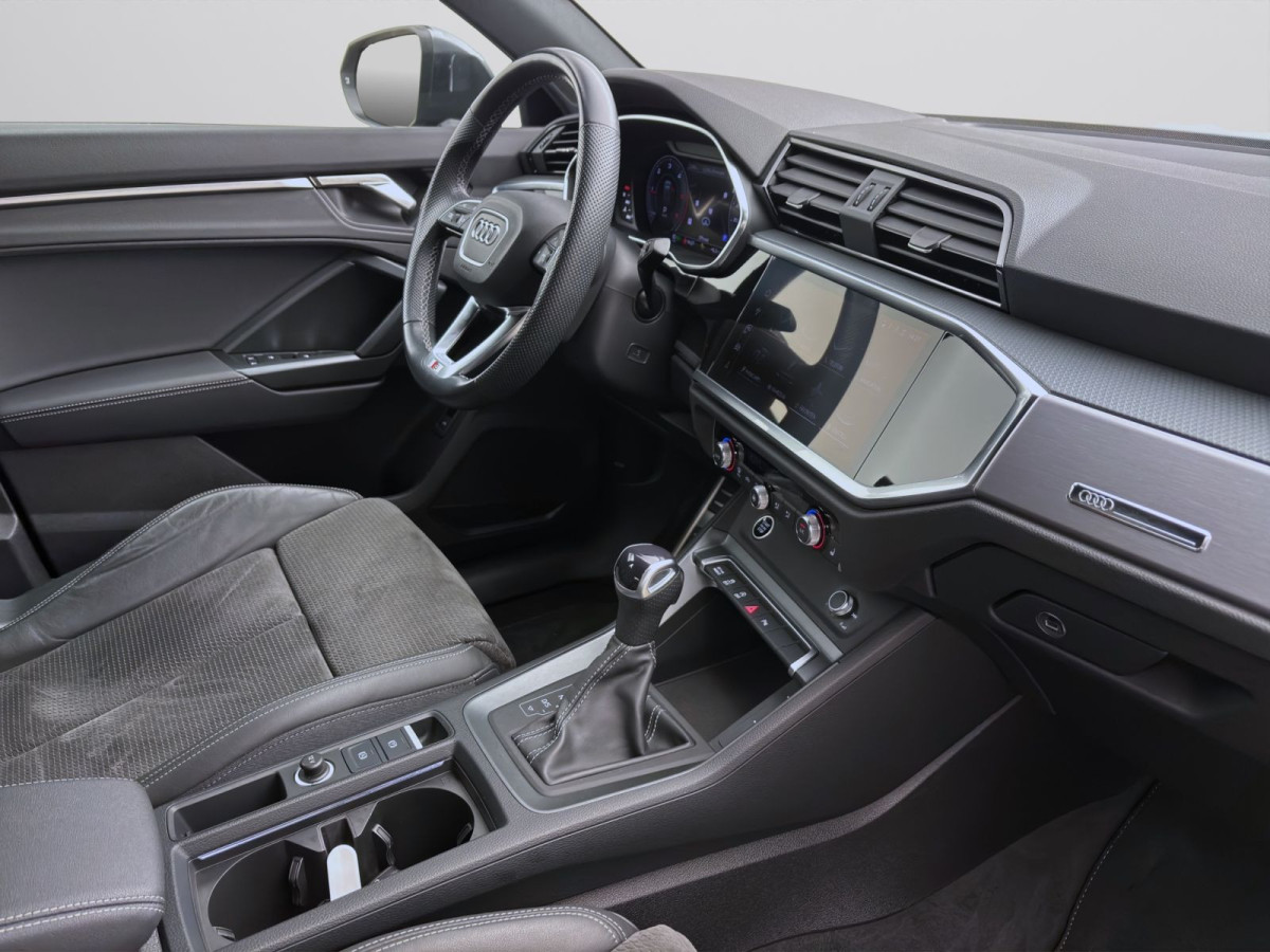 Thumb 16: Audi Q3 35 TDI S LINE AHK NAVI KAMERA LED VIRTUAL