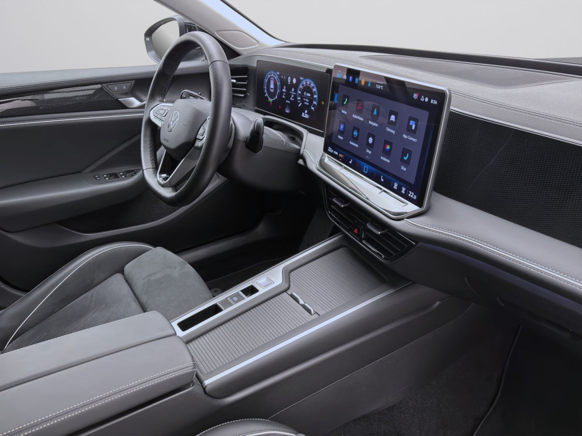 Thumb 16: Volkswagen Passat Variant 1.5 eTSI DSG BUSINESS AHK KAMERA NAVI PDC