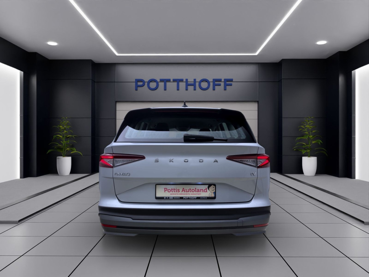 Thumb 2: Škoda Enyaq 50 iV STUDIO NAVI LED KLIMA DAB