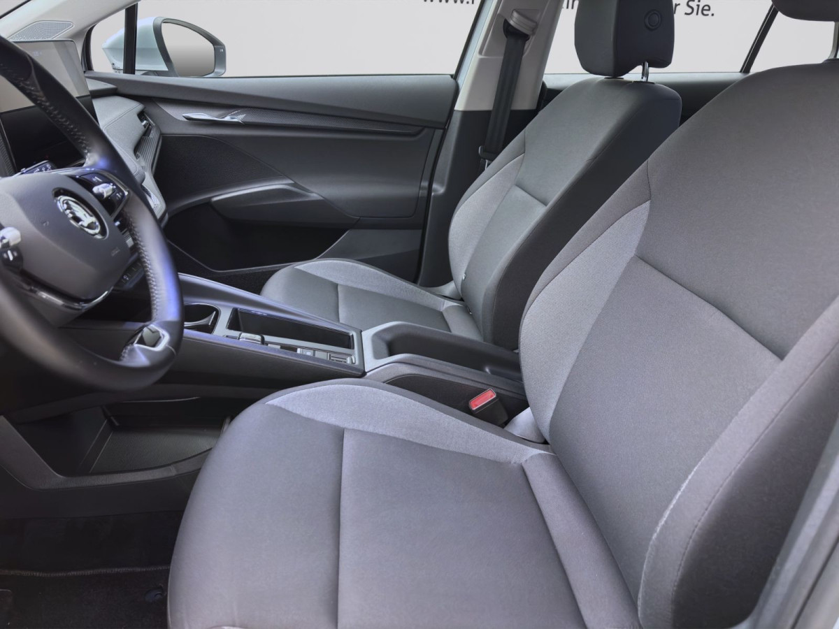 Thumb 8: Škoda Enyaq 50 iV STUDIO NAVI LED KLIMA DAB