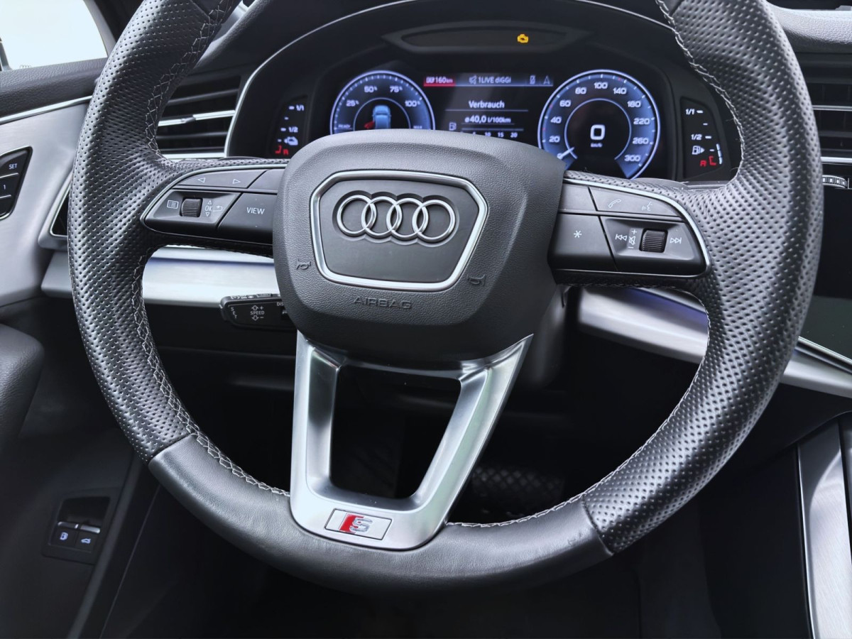 Thumb 11: Audi Q7 55 TFSIe Q S LINE PANO SITZHZG KAMERA VIRTUAL