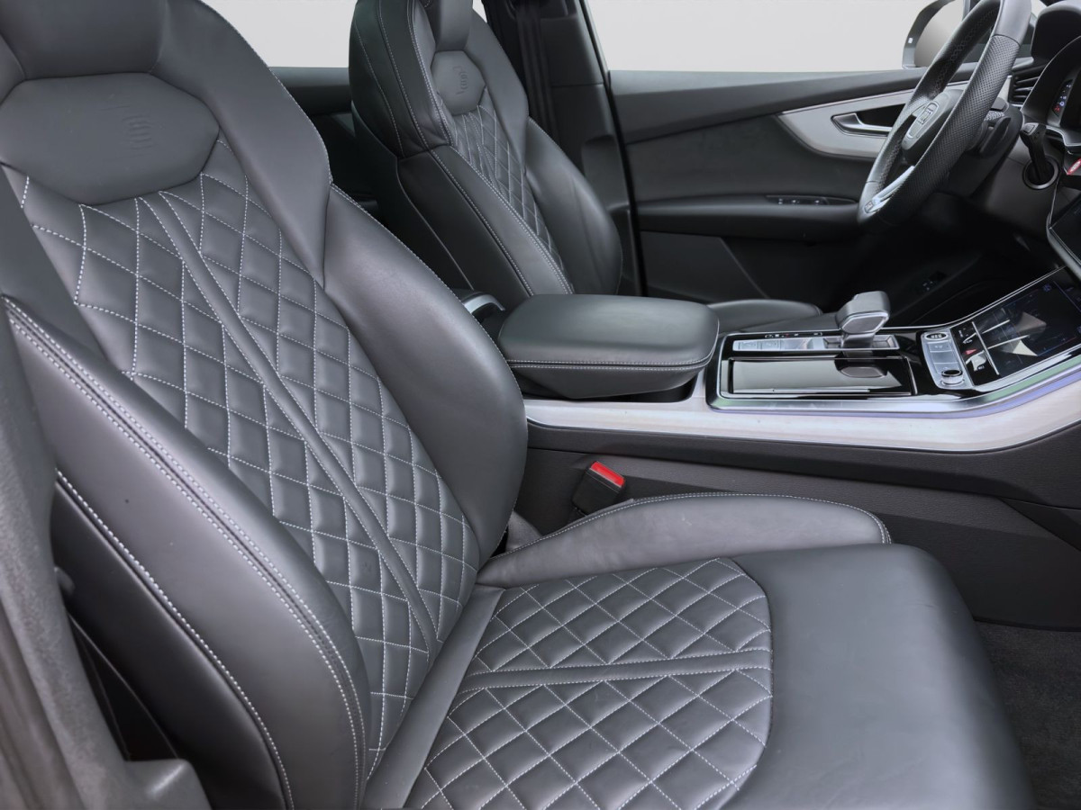Thumb 15: Audi Q7 55 TFSIe Q S LINE PANO SITZHZG KAMERA VIRTUAL