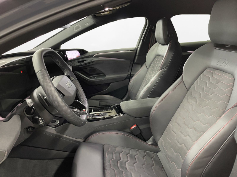 Audi - S6 Avant e-tron