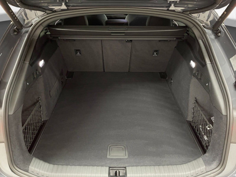 Audi - S6 Avant e-tron