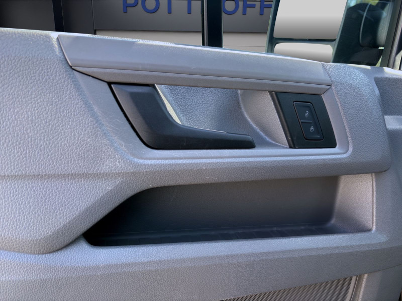 Bild 9: Volkswagen Crafter 30 Kasten 2.0 TDI MITTELLANG NAVI KAMERA PDC SITZHZG