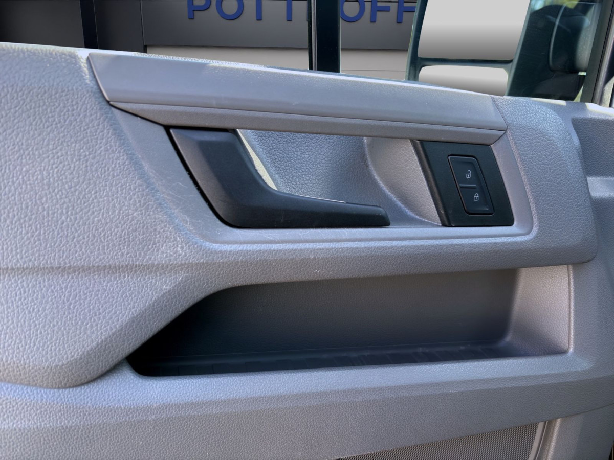 Thumb 9: Volkswagen Crafter 30 Kasten 2.0 TDI MITTELLANG NAVI KAMERA PDC SITZHZG