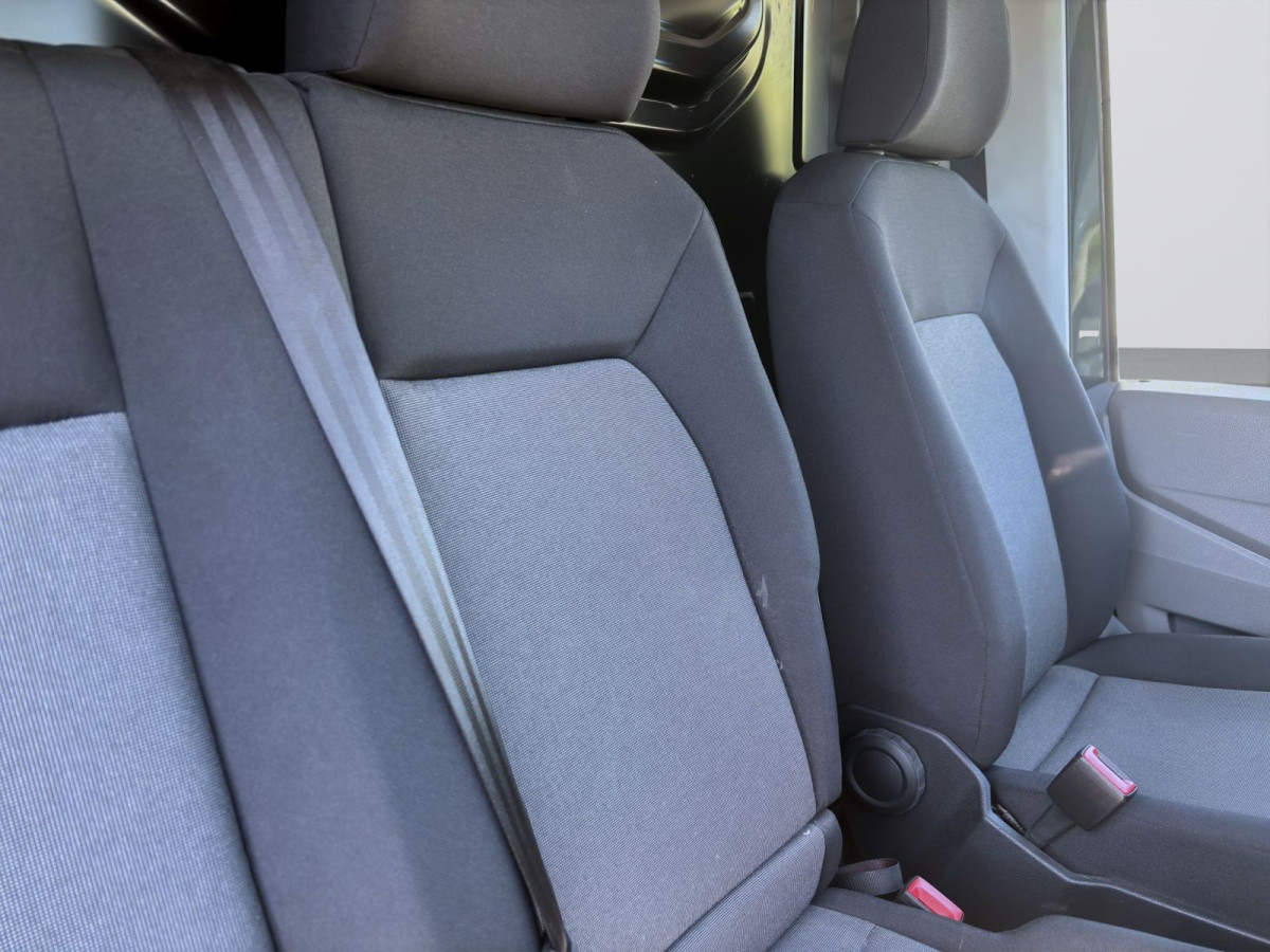Thumb 16: Volkswagen Crafter 30 Kasten 2.0 TDI MITTELLANG NAVI KAMERA PDC SITZHZG
