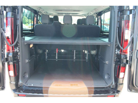 Ansicht 13 - Neuwagen Fahrzeug, Modell Primastar der Marke Nissan von Verkäufer Autohaus Dullin GmbH