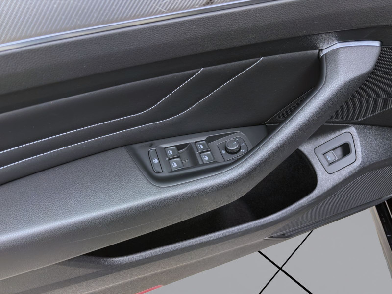 Bild 9: Volkswagen Passat Variant 2.0 TDI DSG BUSINESS AHK NAVI LED KAMERA